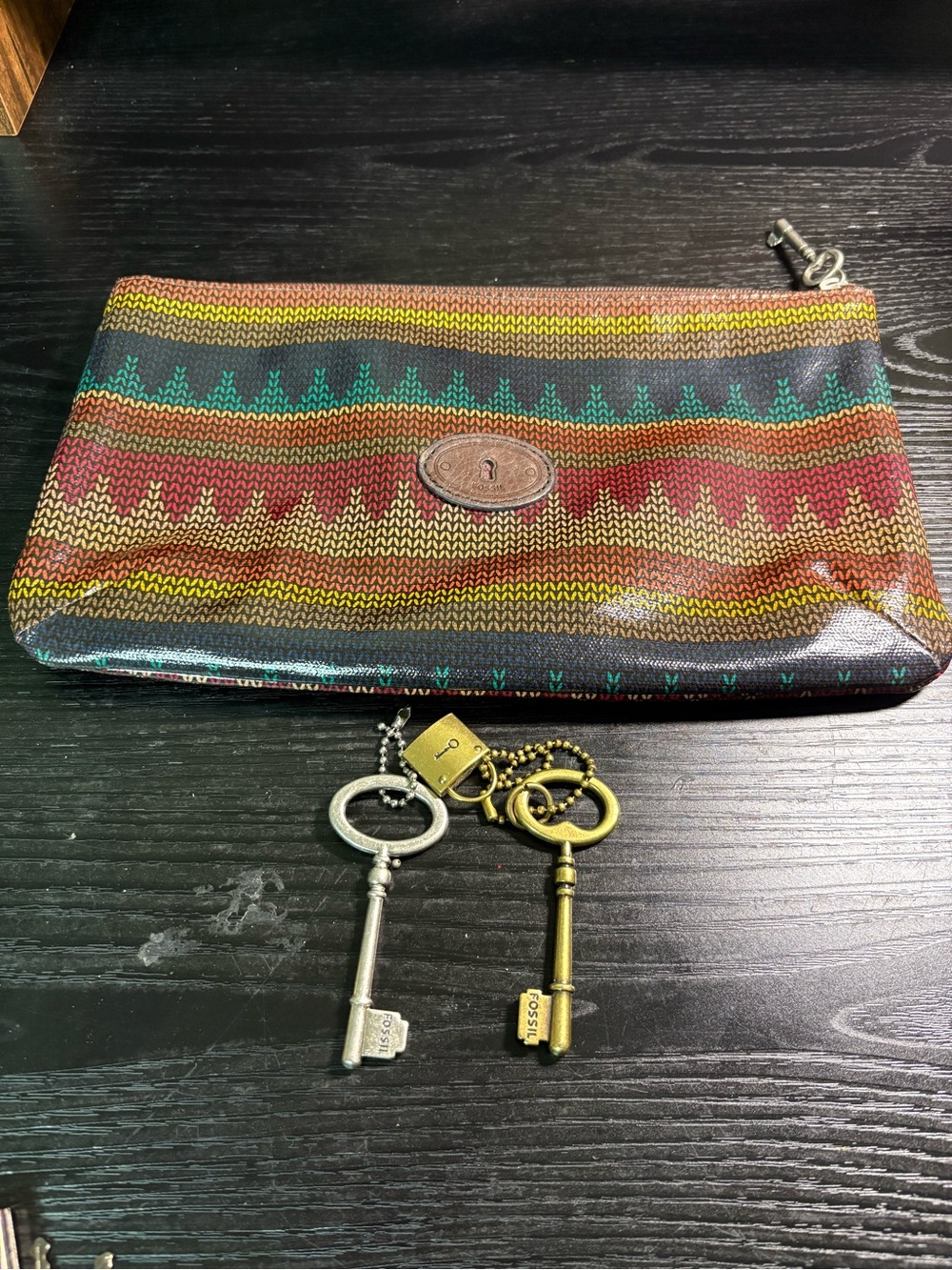 Fossil Multicolor Pouch 2 extra fob charms